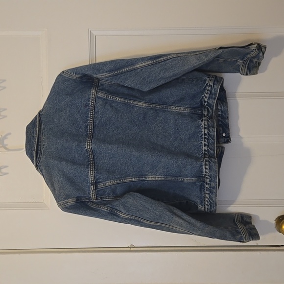 Guess Jean Jacket - Picture 3 of 3